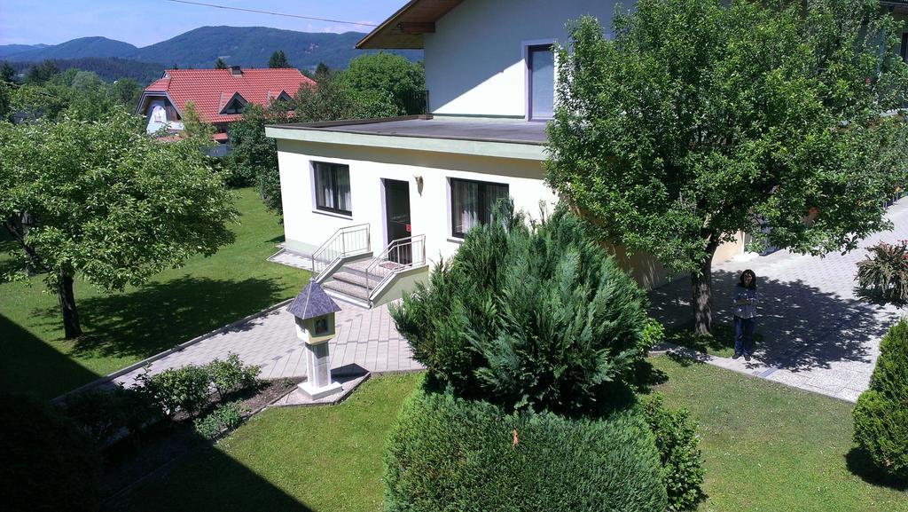 Pension Miklautz Sankt Kanzian am Klopeiner See Exterior foto